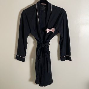 Kate spade. Dream a little dream bow detail black robe. Size Xs/small